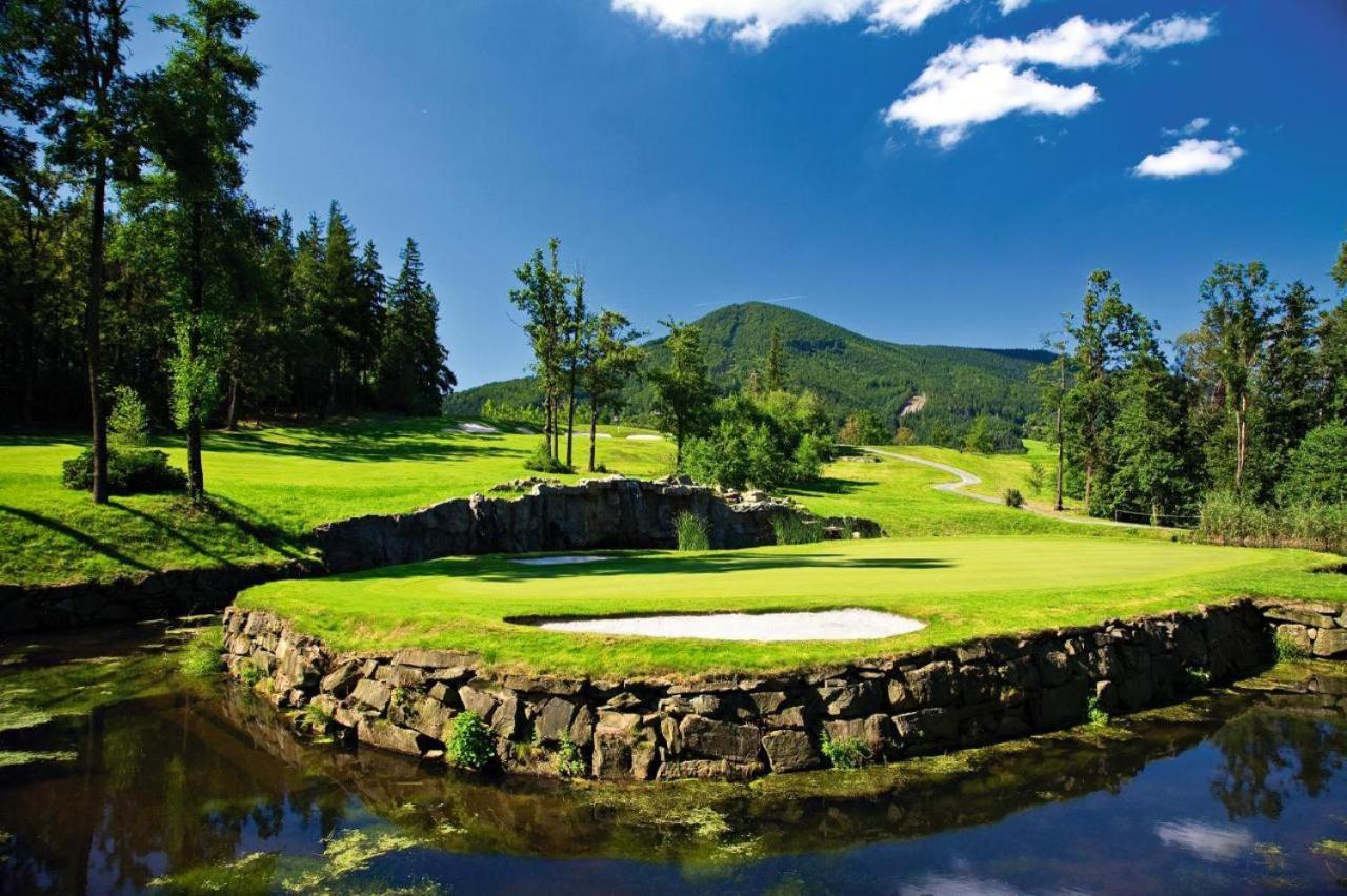 Teehouse Golf Apartment Čeladná Eksteriør billede